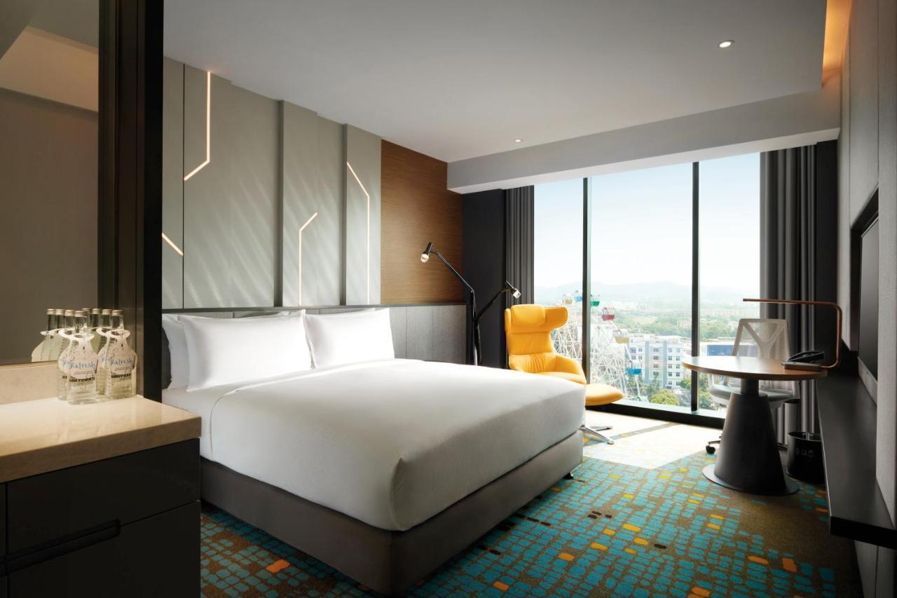 Doubletree By Hilton Shah Alam I-City المظهر الخارجي الصورة