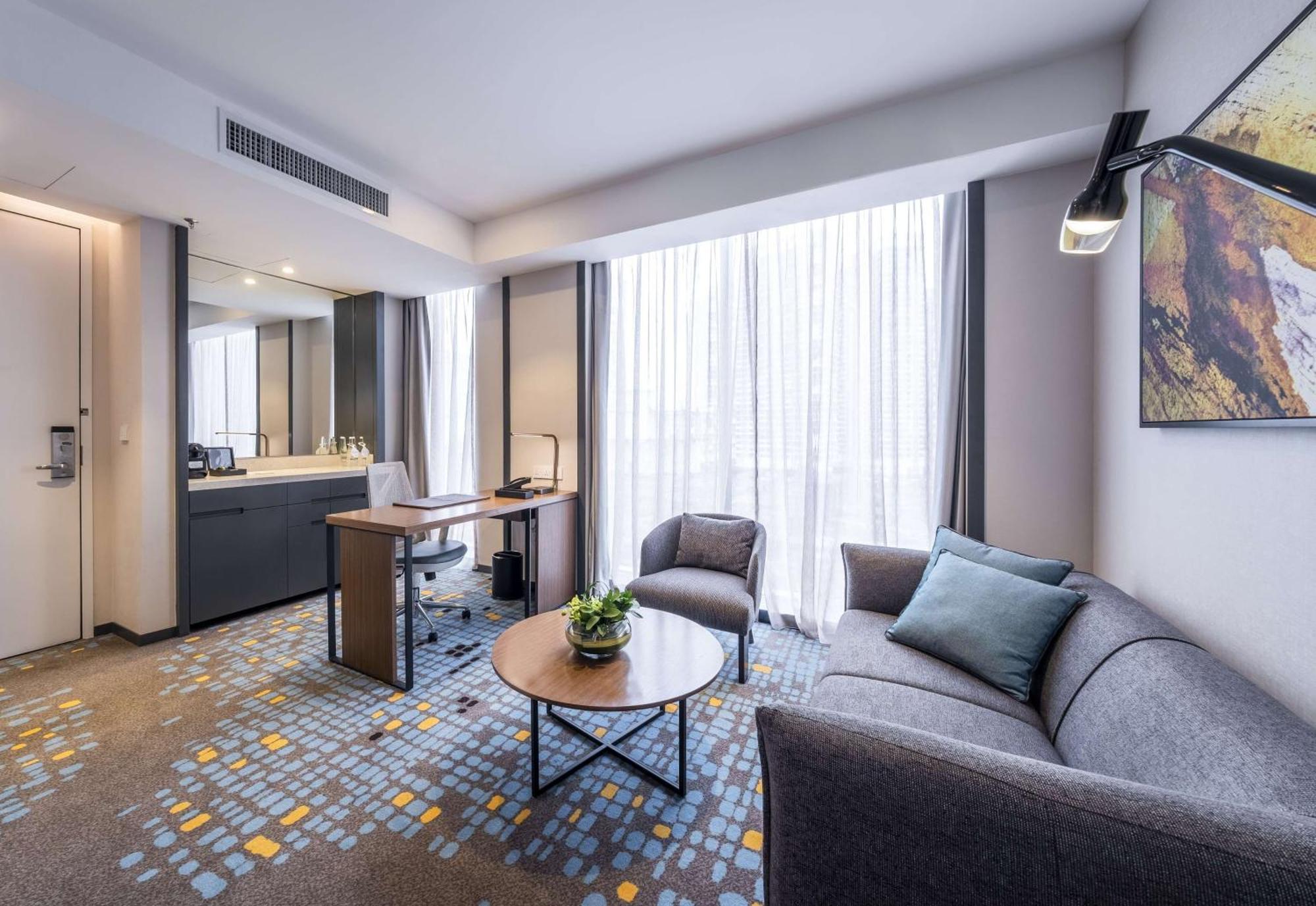 Doubletree By Hilton Shah Alam I-City المظهر الخارجي الصورة A suite at the hotel